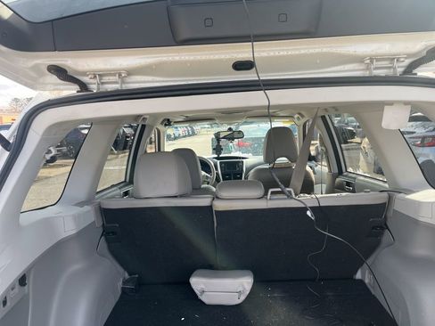 Used 2012 Subaru Forester 2.5XT Touring image 9