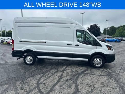 Used 2024 Ford Transit 250 148 High Roof AWD image 3