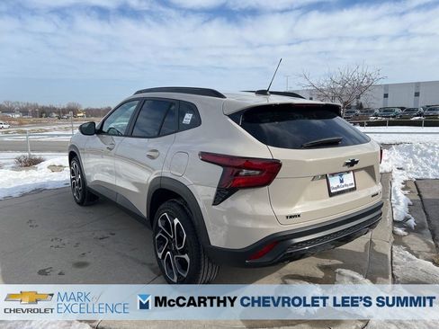 New 2026 Chevrolet Trax RS w/ Driver Confidence Package image 6