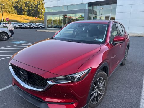Used 2018 MAZDA CX-5 Grand Touring w/ Premium Package AWD/4WD image 2