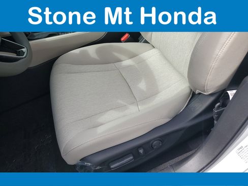 New 2025 Honda Accord SE image 17