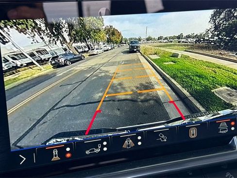 New 2026 GMC Sierra 2500 SLT w/ SLT Premium Package image 23