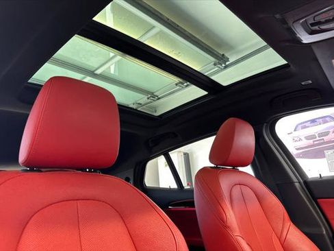 Used 2022 BMW X2 M35i w/ Shadowloine Package image 16