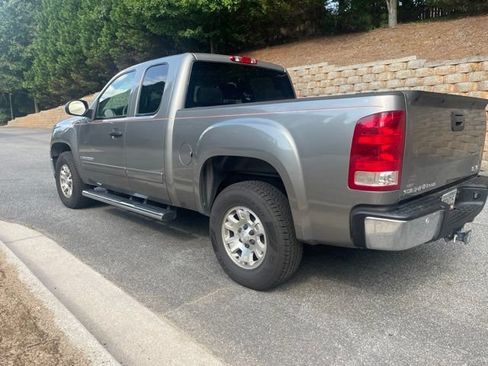 Used 2008 GMC Sierra 1500 SLE w/ Convenience Package RWD image 8