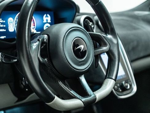 Used 2019 McLaren 570S Spider RWD image 27