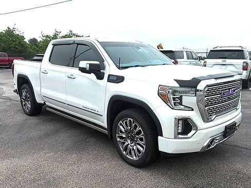 Used 2019 GMC Sierra 1500 Denali w/ Denali Ultimate Package AWD/4WD image 3