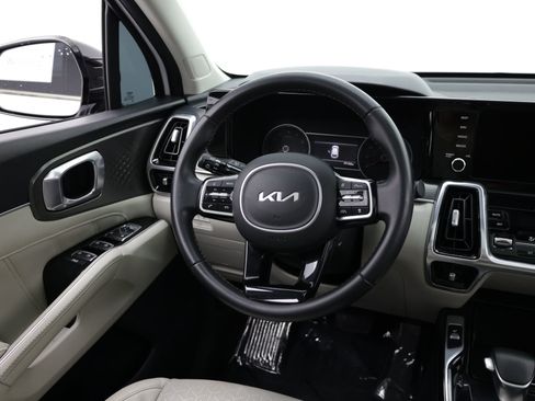 Used 2022 Kia Sorento SX AWD/4WD image 33