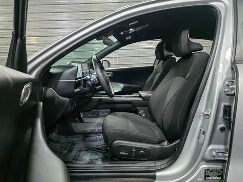 Used 2024 Hyundai Ioniq 6 SE image 13