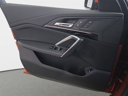 Used 2025 BMW X1 xDrive28i w/ Technology Package image 28