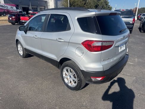 Used 2019 Ford EcoSport SE w/ SE Convenience Package image 6