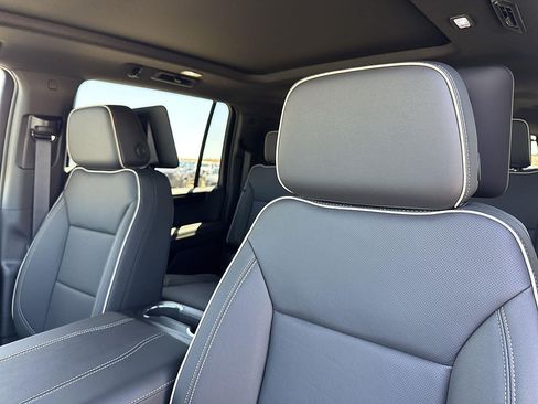 New 2026 GMC Yukon XL Elevation w/ Elevation Premium Package AWD/4WD image 22