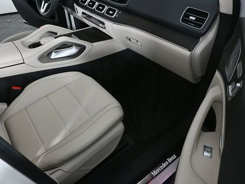 Used 2020 Mercedes-Benz GLE 350 4MATIC image 23