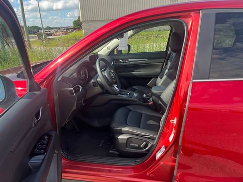 Used 2024 MAZDA CX-5 AWD 2.5 S w/ Select Package image 6