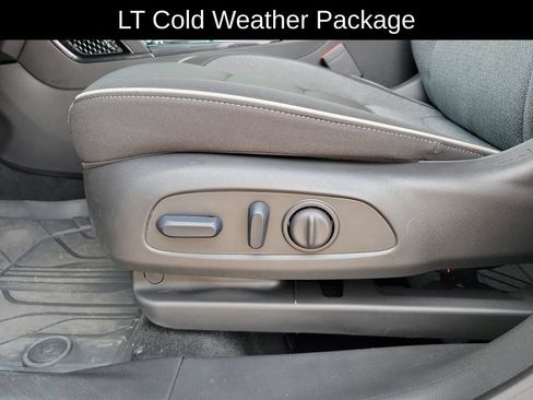 Used 2025 Chevrolet TrailBlazer LT w/ Convenience Package AWD/4WD image 8