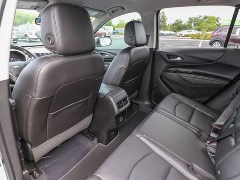 Used 2019 Chevrolet Equinox Premier FWD image 25