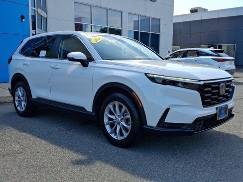 Used 2024 Honda CR-V EX-L image 3