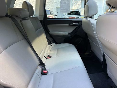 Used 2018 Subaru Forester 2.5i Limited w/ Popular Package #3B AWD/4WD image 24