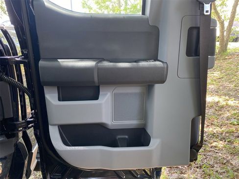 New 2025 Ford F250 XL image 27