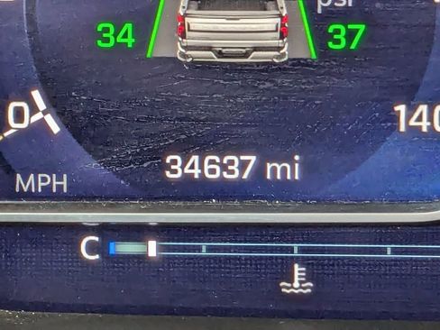 Used 2025 Chevrolet Silverado 1500 LT image 29