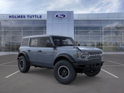 New 2025 Ford Bronco Badlands w/ Sasquatch Package image 7
