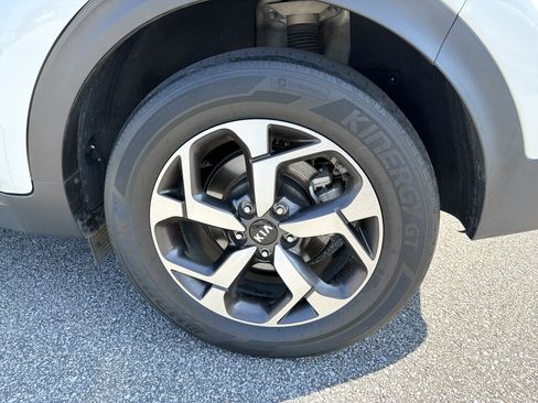 Used 2022 Kia Sportage LX FWD image 7