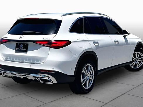 Used 2023 Mercedes-Benz GLC 300 4MATIC image 12