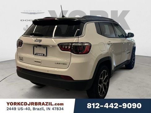 Used 2025 Jeep Compass Limited AWD/4WD image 5