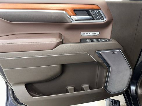 Certified 2023 GMC Sierra 1500 Denali w/ Denali Reserve Package image 5