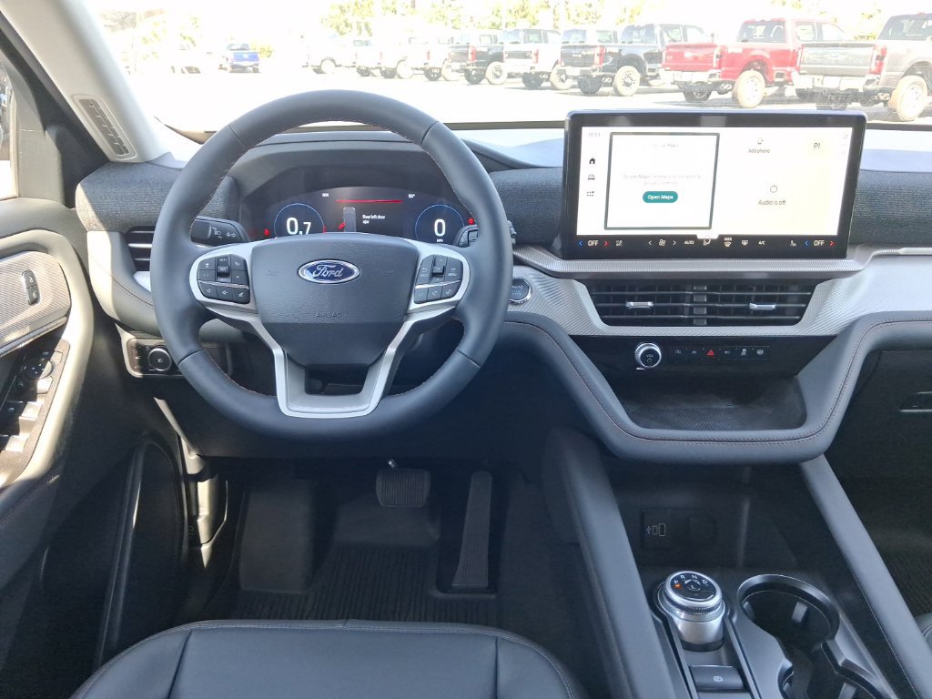 New 2026 Ford Explorer Active w/ Active Comfort Package AWD/4WD image 7