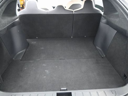 Used 2021 Tesla Model X Long Range image 30