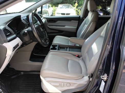 Used 2019 Honda Odyssey EX-L image 17