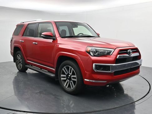 Used 2023 Toyota 4Runner Limited AWD/4WD image 2