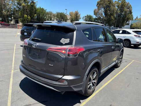Used 2016 Toyota RAV4 XLE FWD image 3