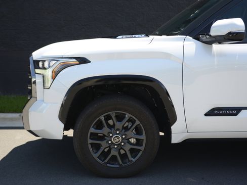 Used 2023 Toyota Tundra Platinum AWD/4WD image 39