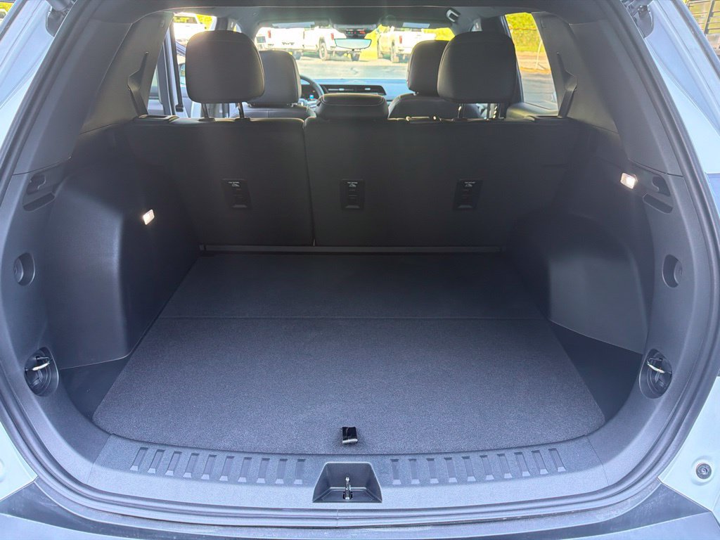 New 2027 GMC Terrain Elevation w/ Elevation Premium Package AWD/4WD image 13