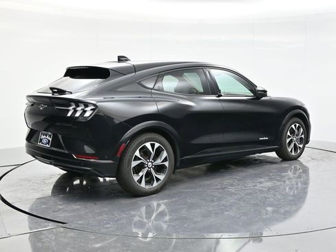 Used 2021 Ford Mustang Mach-E Premium image 5