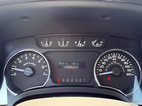 Used 2012 Ford F150 XLT AWD/4WD image 12