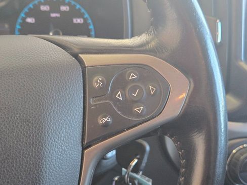 Used 2022 Chevrolet Colorado Z71 image 13