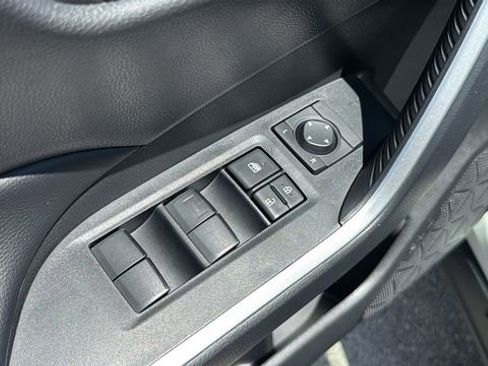 Certified 2025 Toyota RAV4 LE FWD image 19