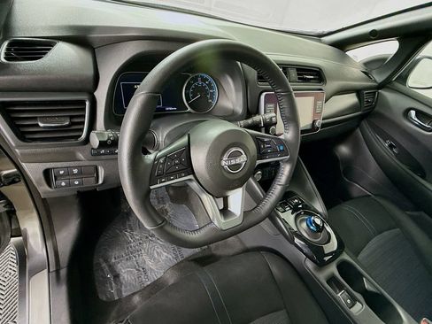 Used 2023 Nissan Leaf SV Plus FWD image 12
