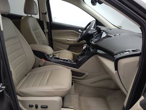 Used 2016 Ford Escape Titanium image 21