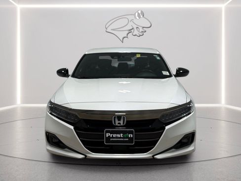 Used 2022 Honda Accord Sport image 8
