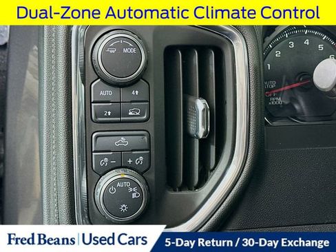 Used 2021 Chevrolet Silverado 1500 LT image 13