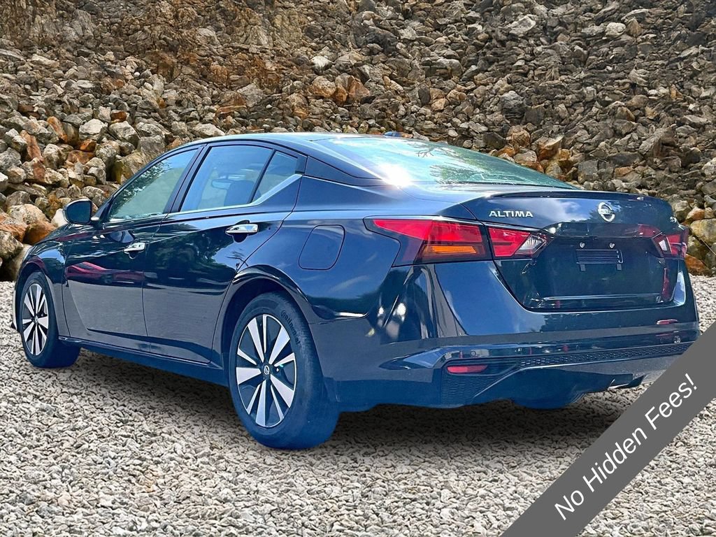 Used 2022 Nissan Altima 2.5 SV FWD image 11