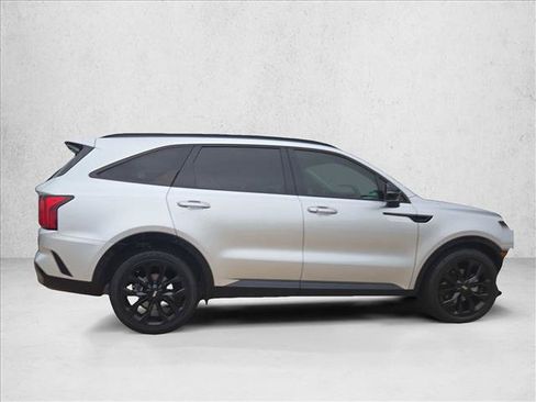 Used 2021 Kia Sorento SX FWD image 4