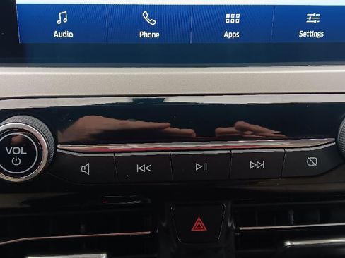 Used 2021 Ford Escape SEL image 19