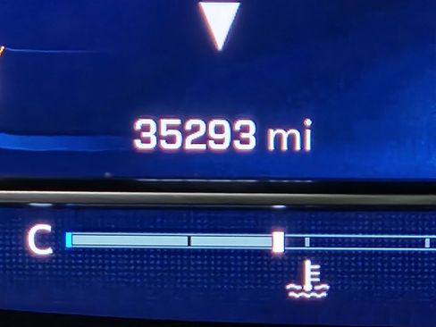 Used 2024 Chevrolet Tahoe LT w/ LT Signature Plus Package image 37