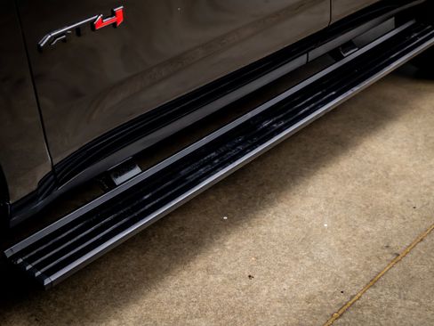 Used 2022 GMC Yukon AT4 w/ Max Trailering Package image 16