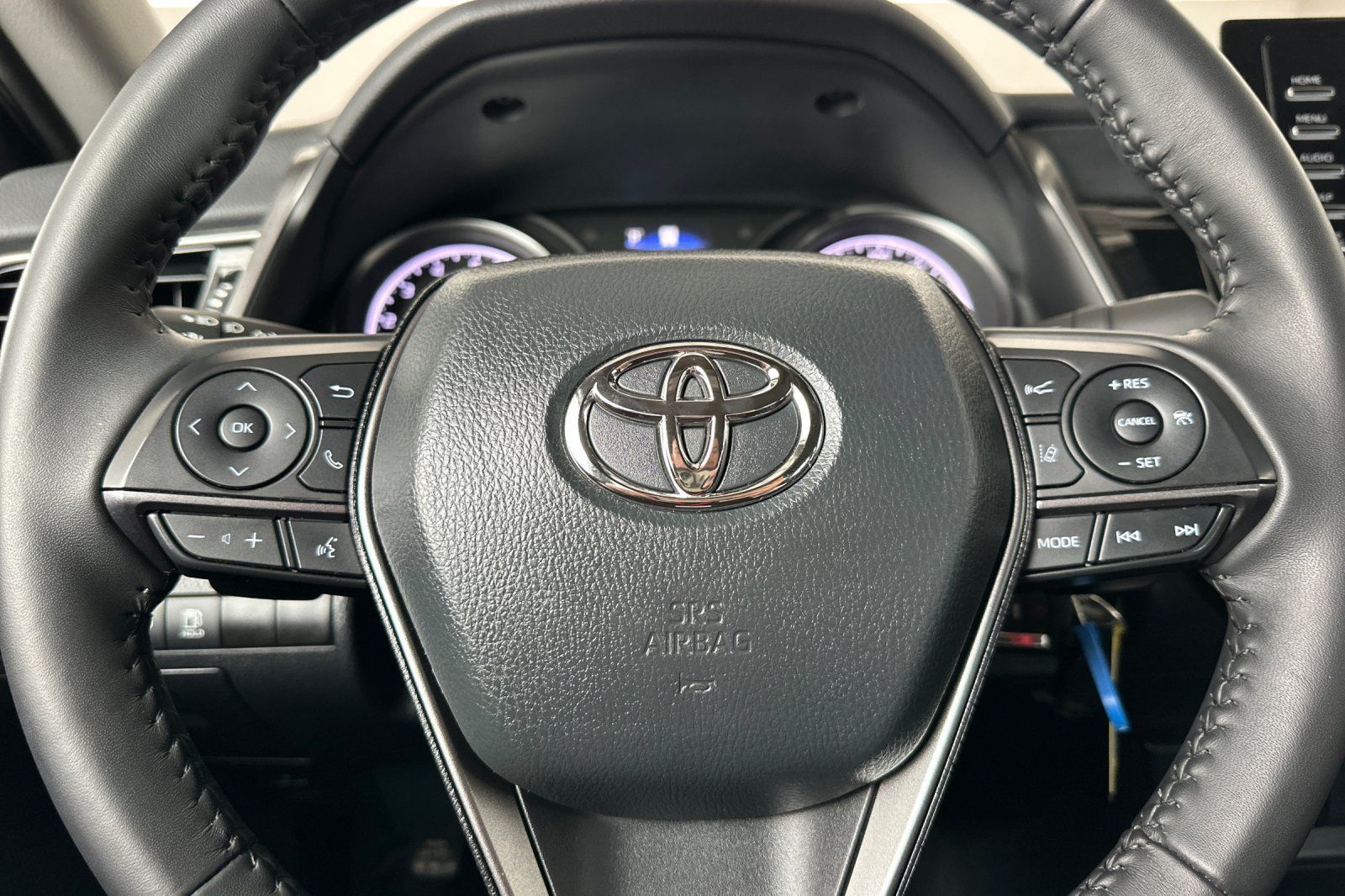 Used 2024 Toyota Camry SE FWD image 27