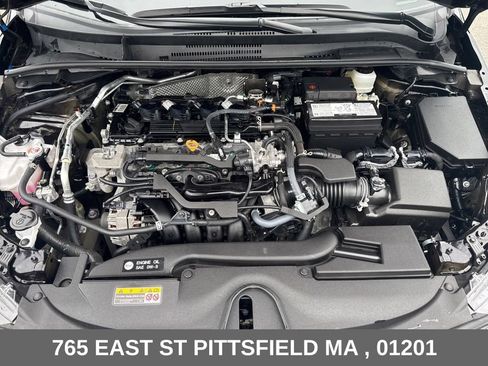 Used 2025 Toyota Corolla LE FWD image 29